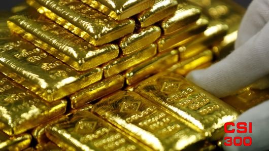 随着黄金价格升至历史高点 华尔街分析师表示金价还会进一步上涨