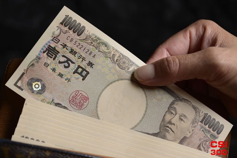 受美国数据影响 日元的走弱增加日本外汇干预风险