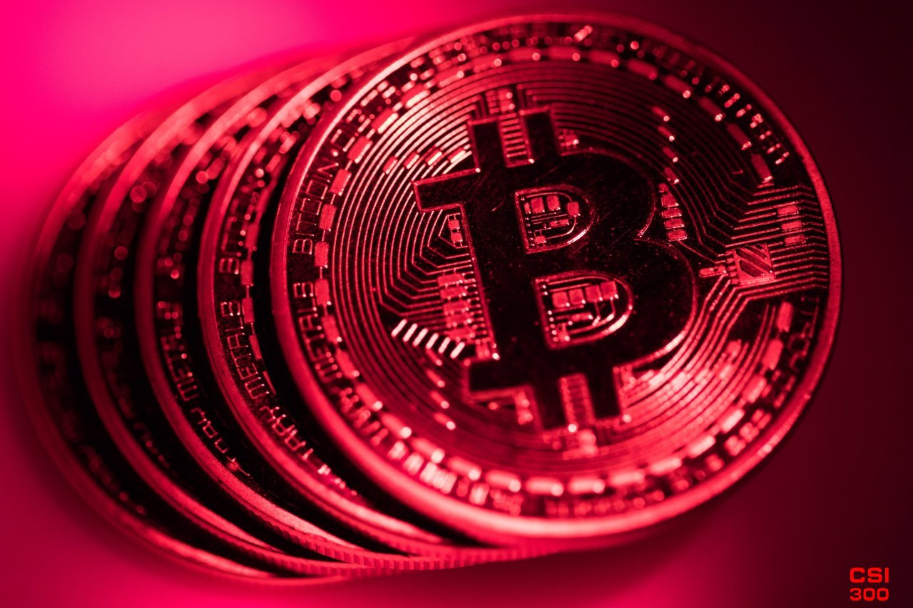 随着比特币与以太坊暴跌 加密货币的抛售抹去了3670亿美元的价值