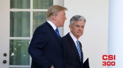 美国总统唐纳德·特朗普表示：他将“要求立即降低利率”