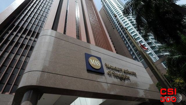 新加坡自2020年以来首次放松货币政策 并警告经济增长放缓