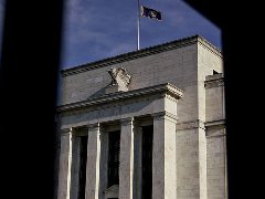 白宫以美联储总部翻修一事为由 指责鲍威尔对美联储管理不善