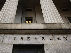 今年8月——特朗普全面“对等”关税制度的第一个月——关税收入接近300亿美