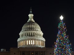 特朗普的白宫要求联邦机构考虑在政府关闭的情况下进行大规模裁员