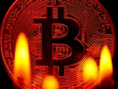 <b>加密货币创纪录的抛售引发对谁被清盘的猜测</b>