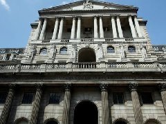 英国央行宣布降息 为消费者送上圣诞 “暖心礼”