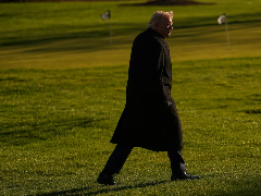 即便想收手 特朗普也难在伊朗“临阵退缩”